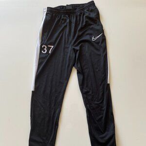 Nike Dri Fit Workout Pants (Youth XL)